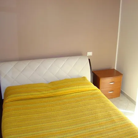 Apartment Andrea's